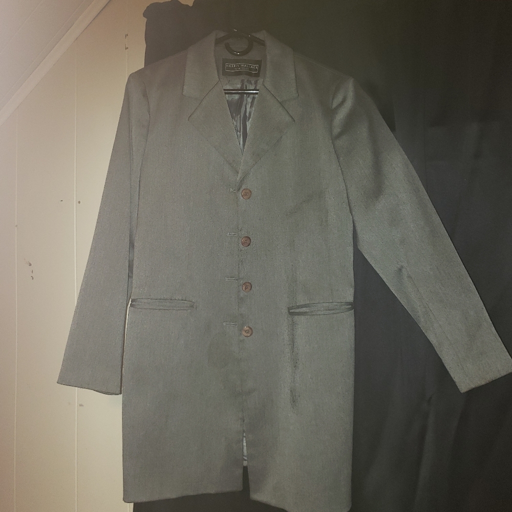 Coat - Picture 4 of 4